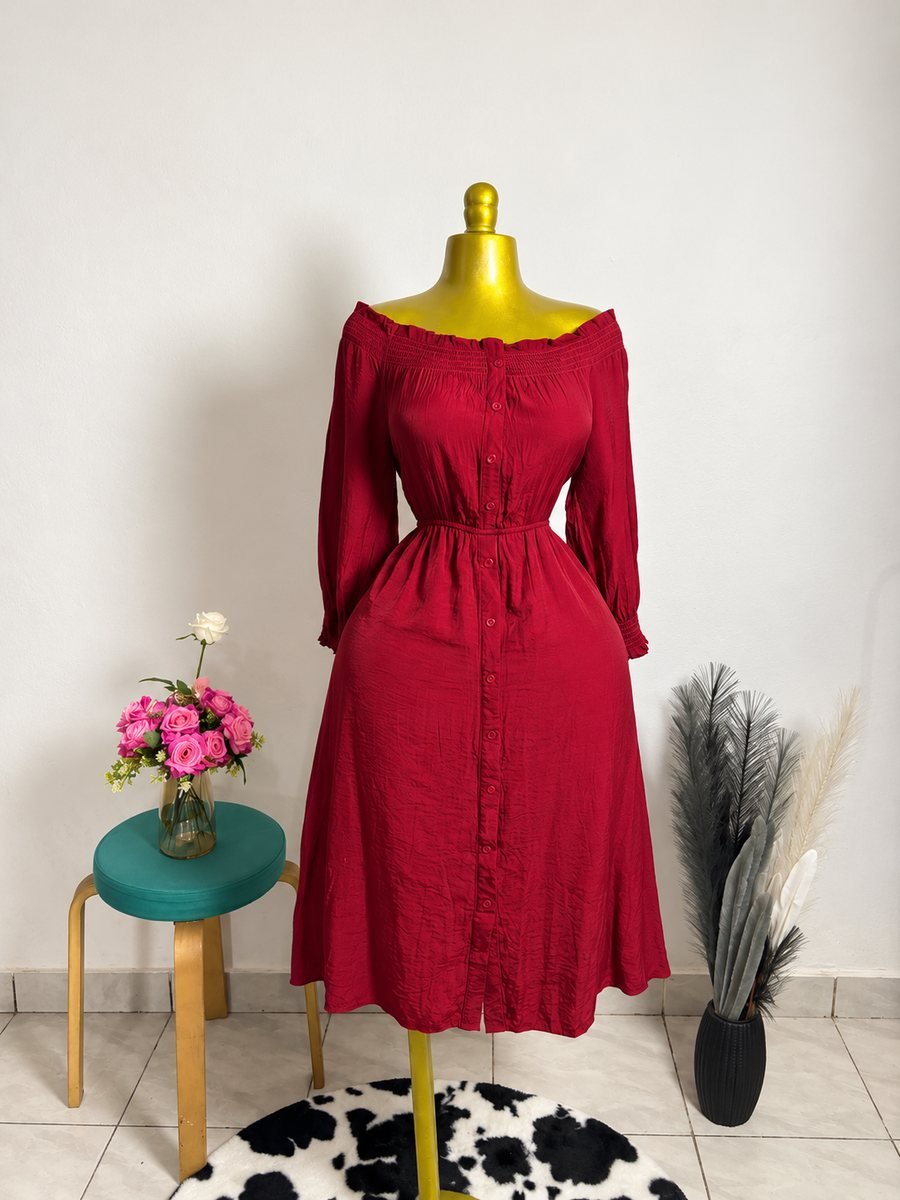 Robe midi rouge boutonnée
